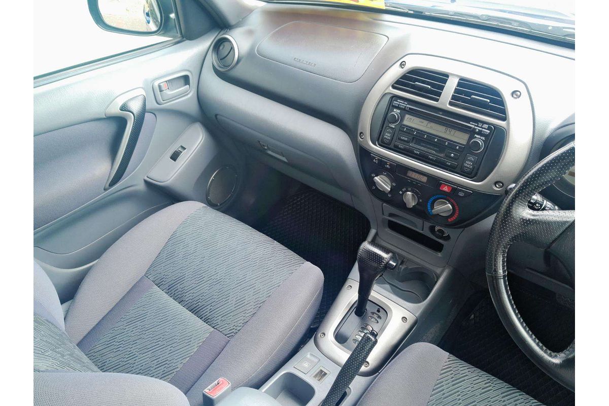 2003 Toyota RAV4 Cruiser ACA21R
