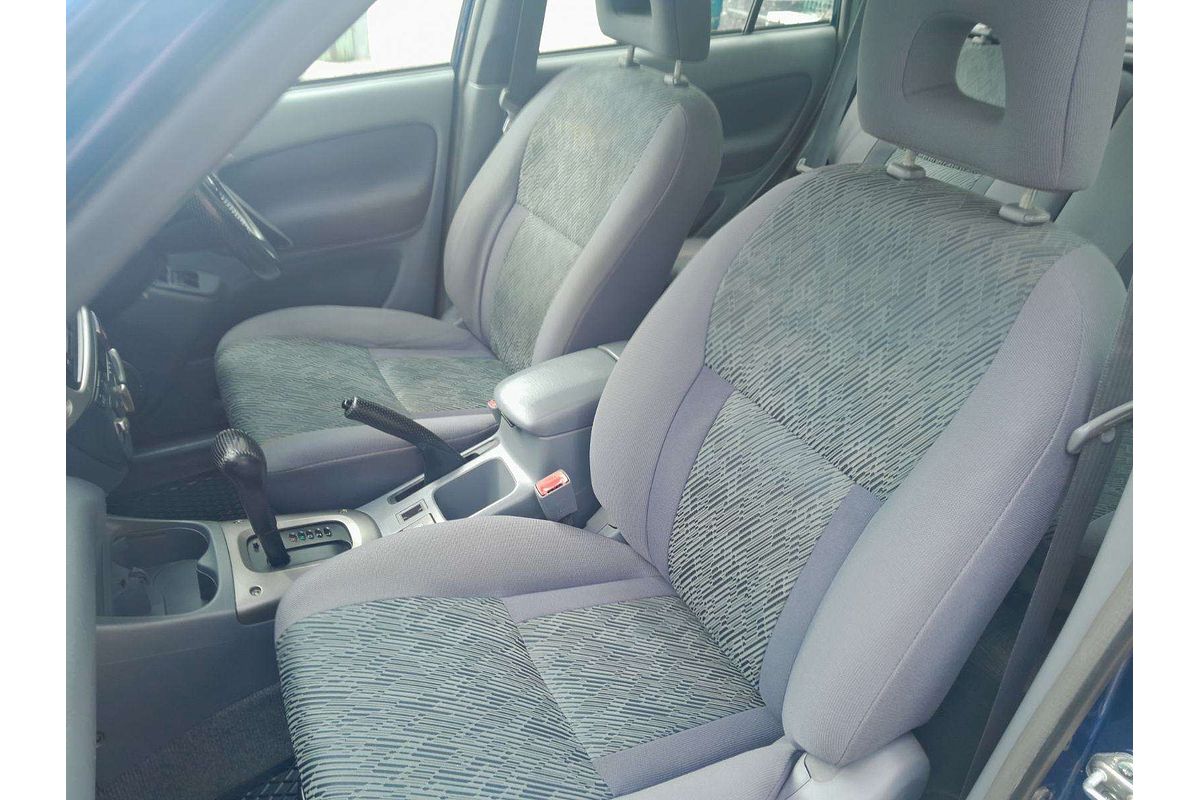 2003 Toyota RAV4 Cruiser ACA21R