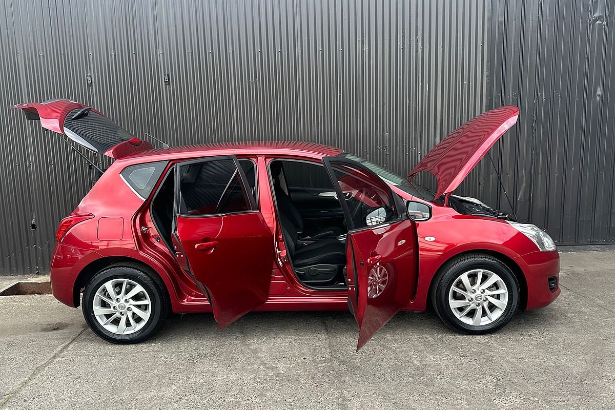 2013 Nissan Pulsar ST C12