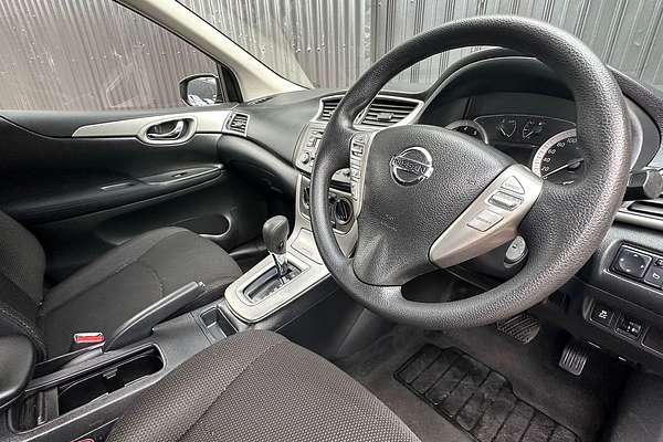 2013 Nissan Pulsar ST C12