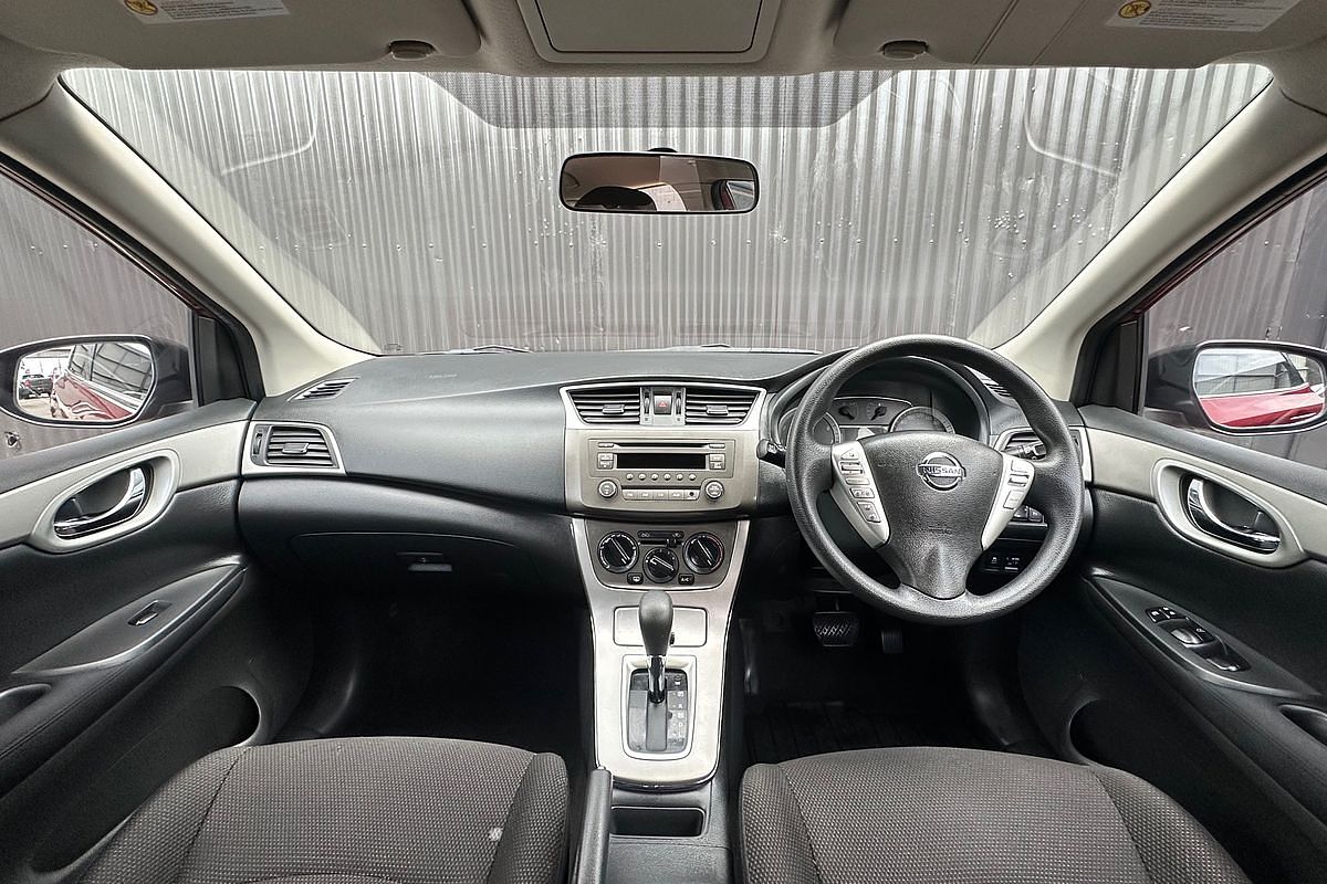 2013 Nissan Pulsar ST C12