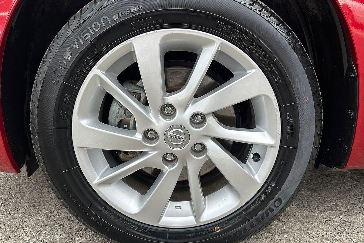 2013 Nissan Pulsar ST C12