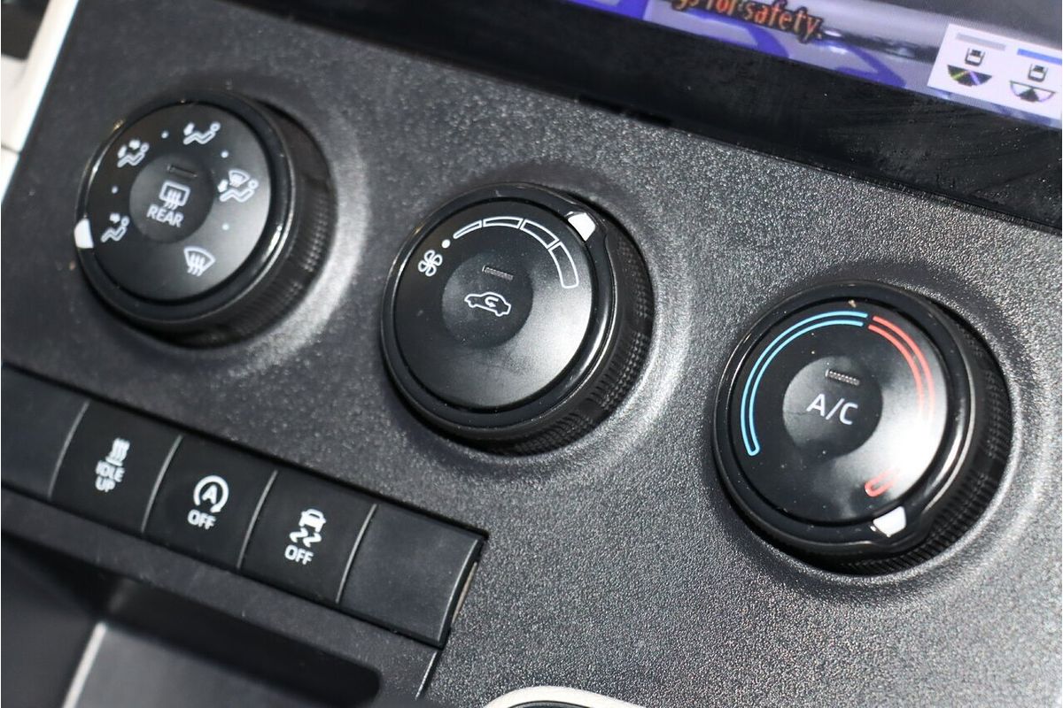2022 Toyota Hiace GDH300R LWB