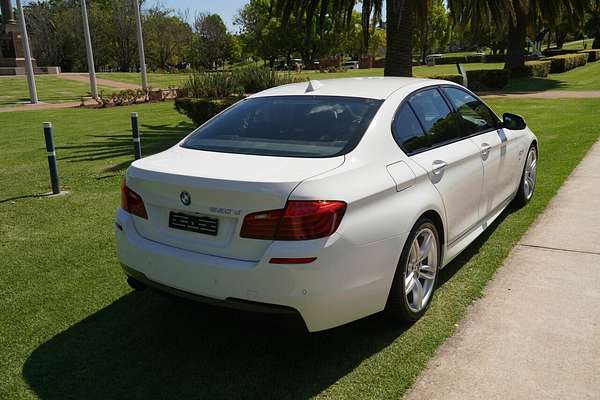 2015 BMW 520d Luxury Line F10 MY15