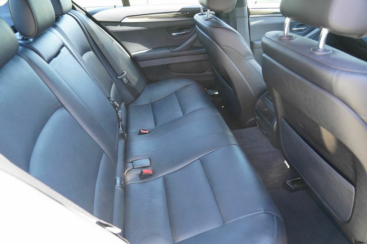 2015 BMW 520d Luxury Line F10 MY15