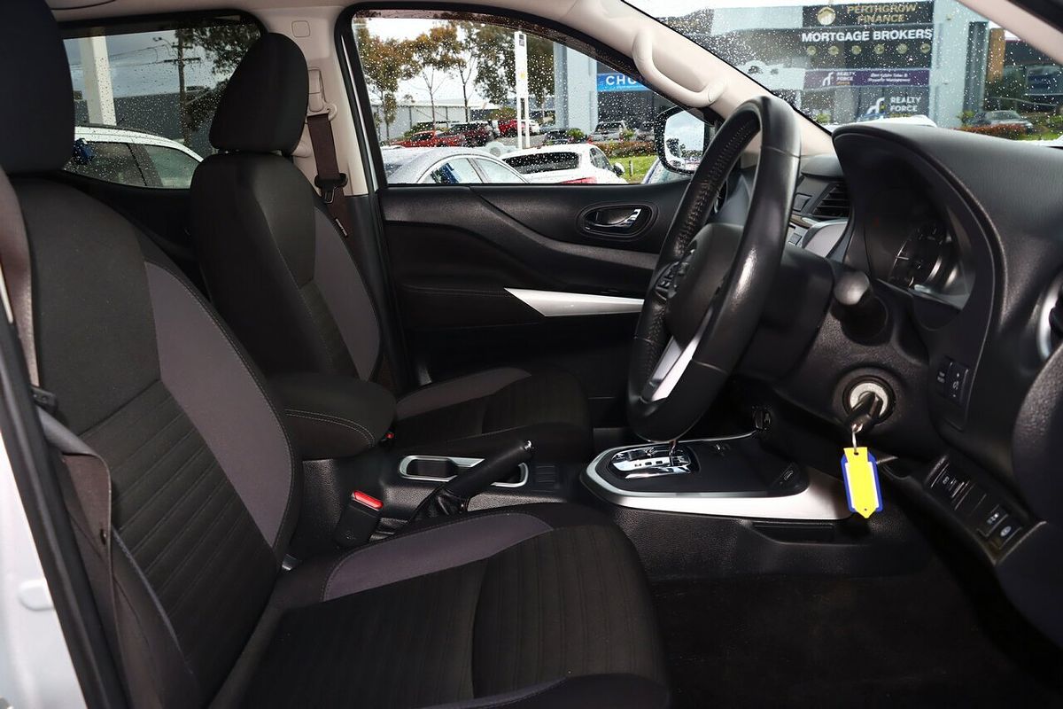 2022 Nissan Navara ST D23 4X4