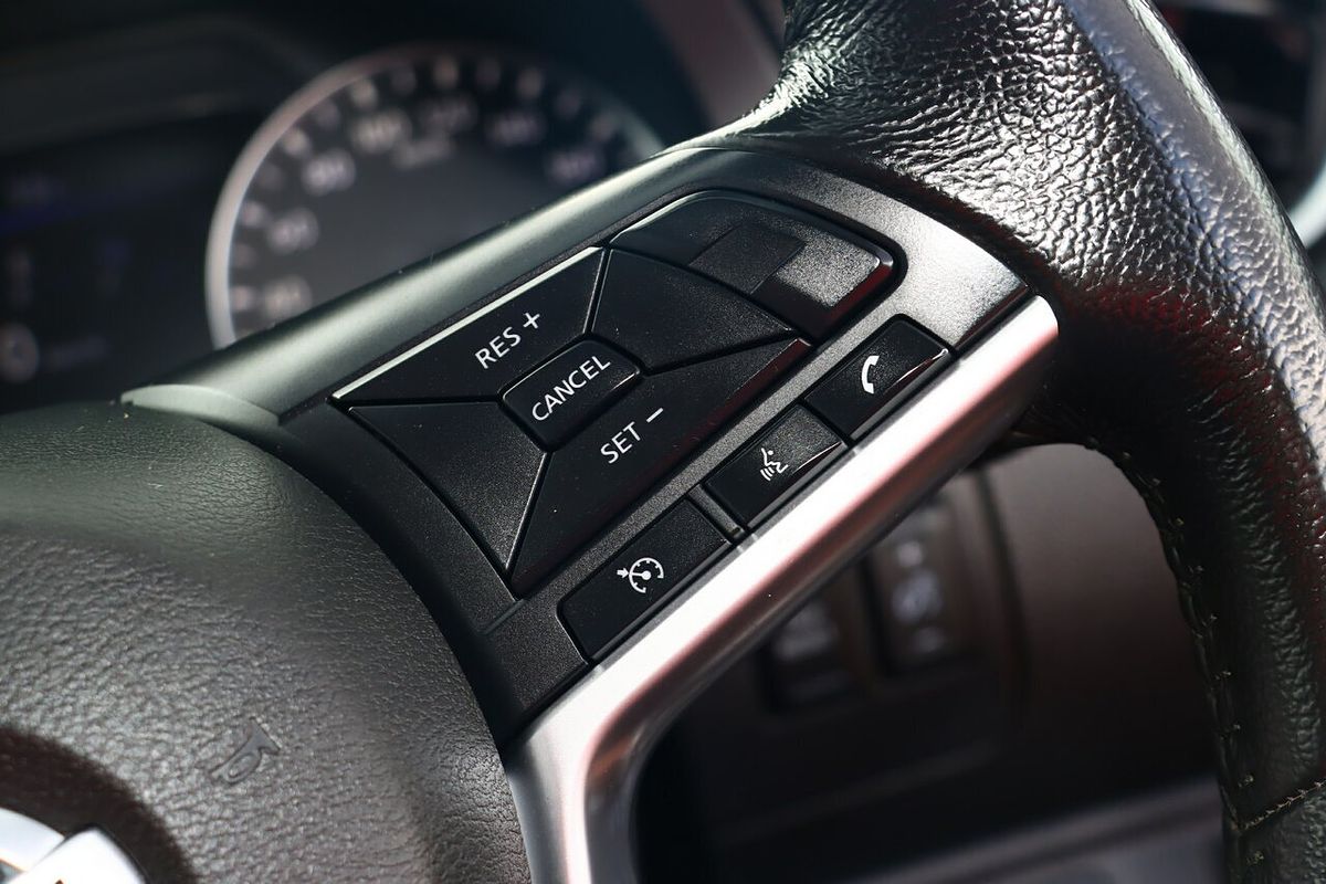 2022 Nissan Navara ST D23 4X4