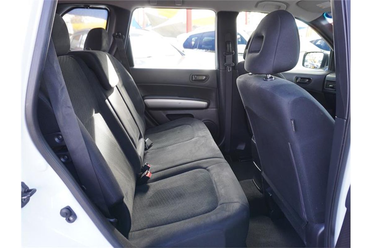 2012 Nissan X-TRAIL ST T31