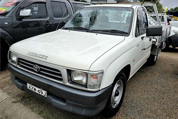 1999 Toyota Hilux RZN149R Rear Wheel Drive