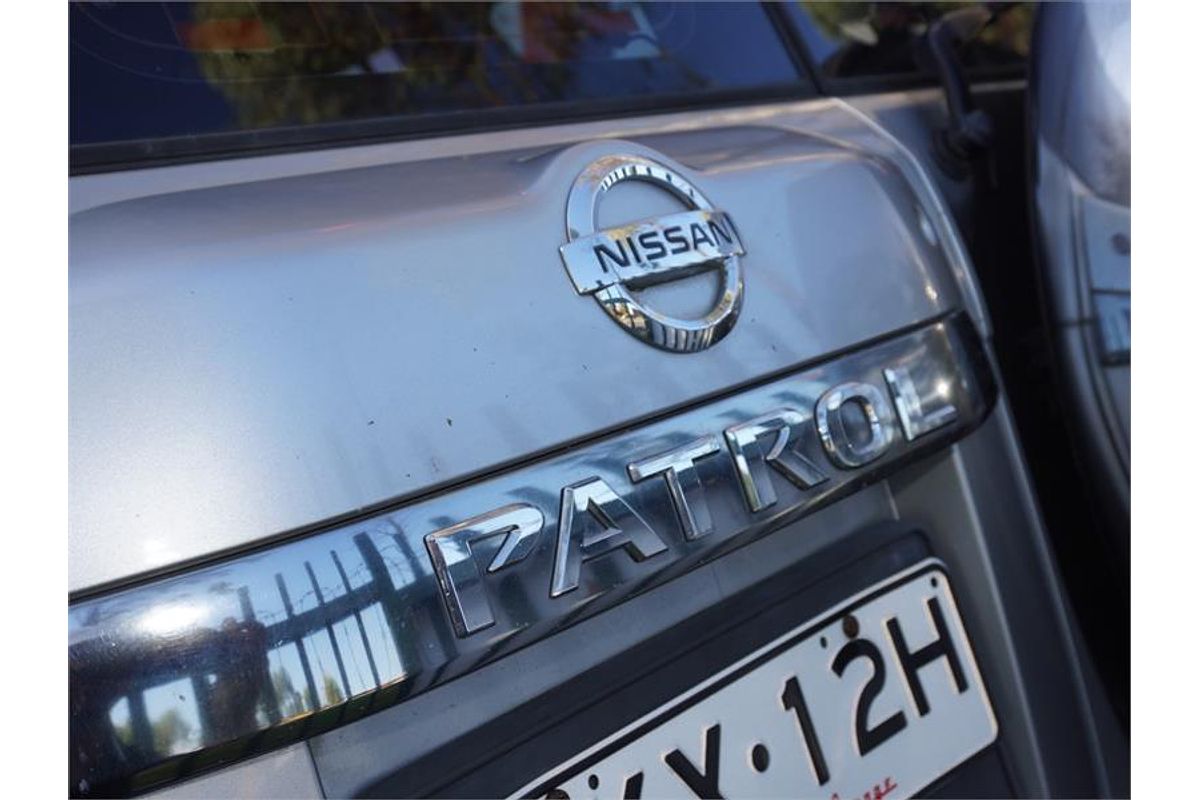 2004 Nissan Patrol ST GU IV