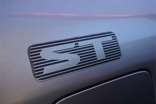 2004 Nissan Patrol ST GU IV