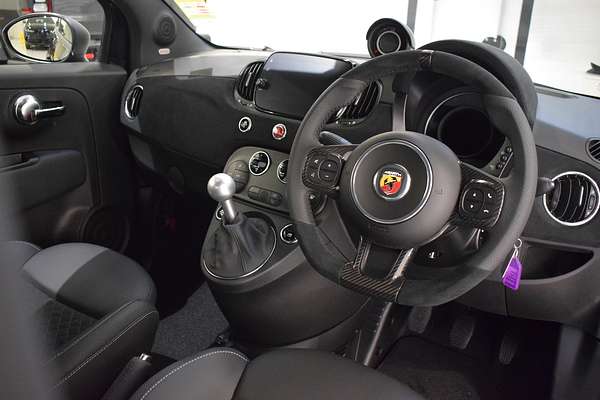2024 Abarth 695 75 Anniversario