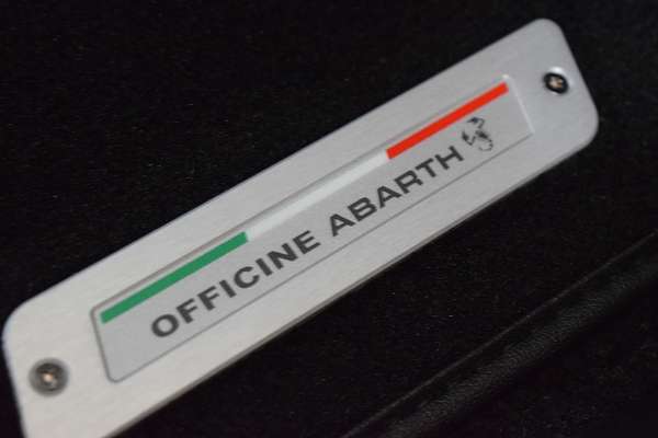 2024 Abarth 695 75 Anniversario