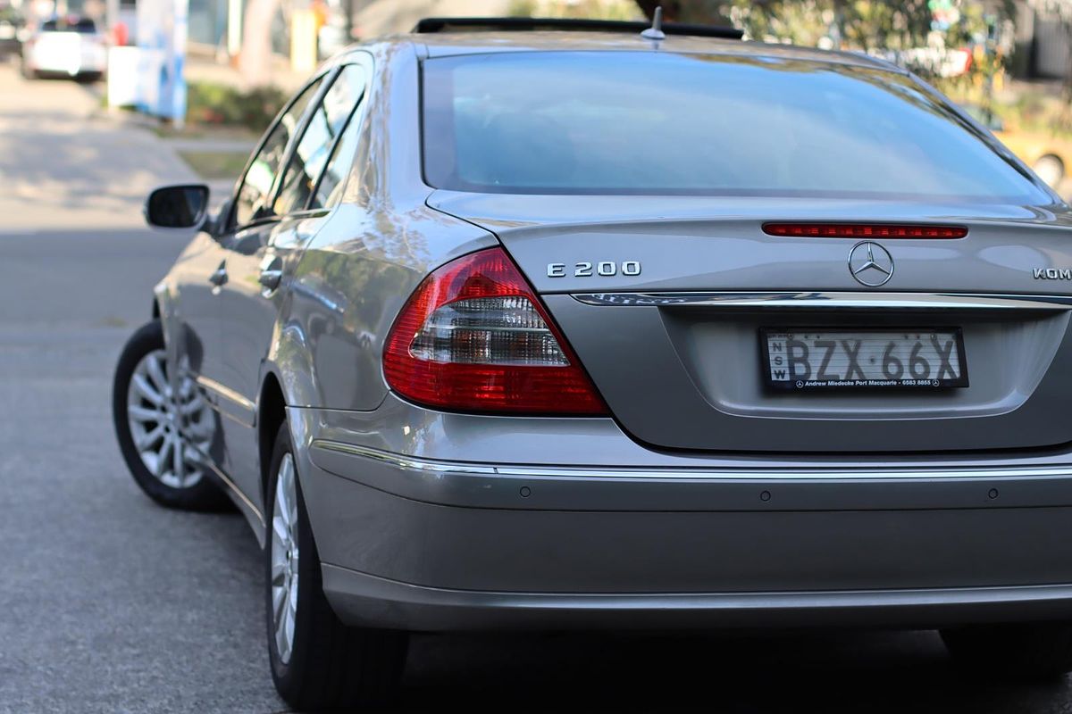 2007 Mercedes Benz E-Class E200 Kompressor Classic W211