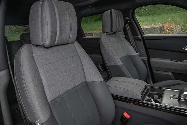 2024 Land Rover Range Rover Velar PHEV P400e Dynamic HSE L560