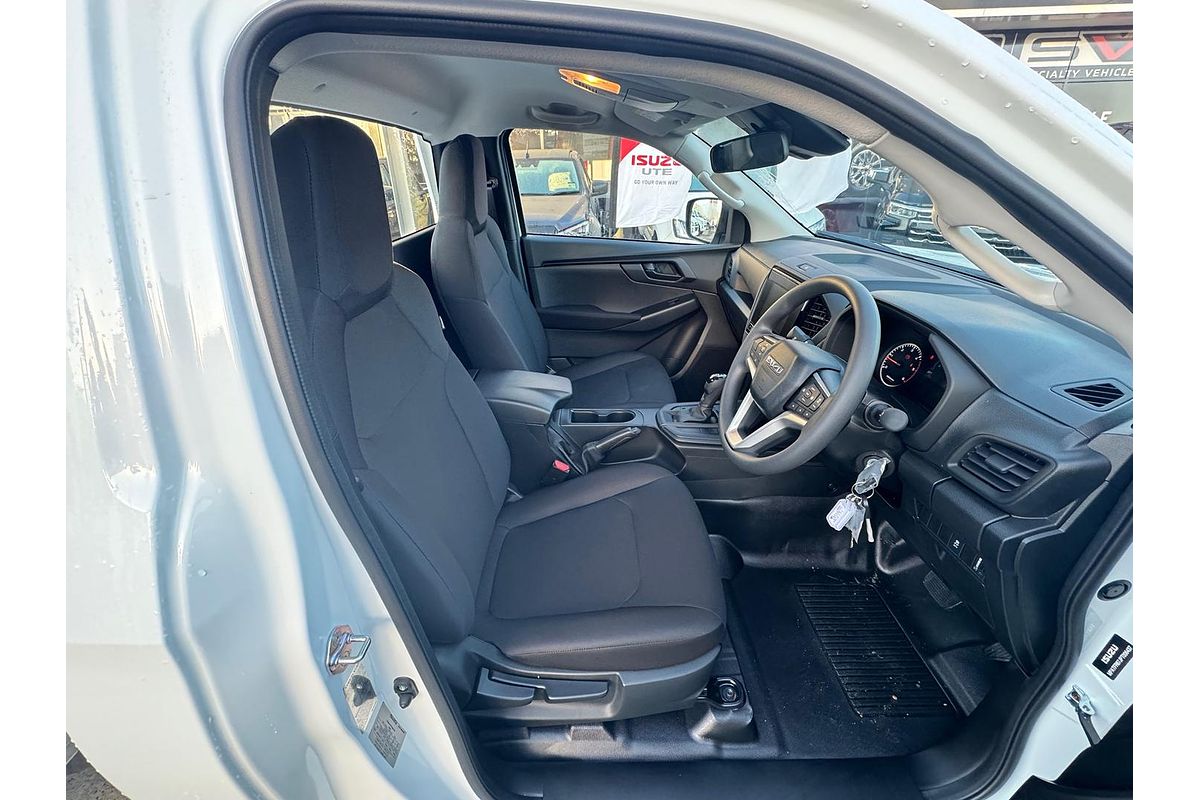 2024 Isuzu D-MAX SX High Ride Rear Wheel Drive
