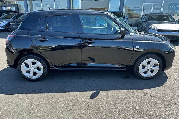 2024 Suzuki Swift Hybrid Plus UZ