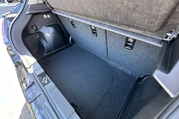 2024 Suzuki Swift Hybrid Plus UZ