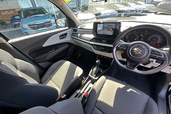 2024 Suzuki Swift Hybrid Plus UZ