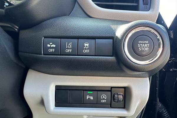 2024 Suzuki Swift Hybrid Plus UZ