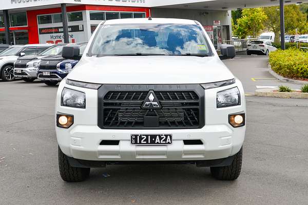 2024 Mitsubishi Triton GLX MV 4X4