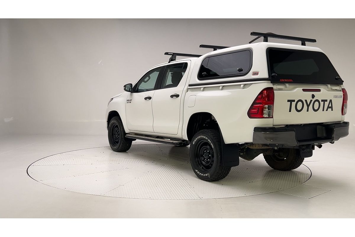 2017 Toyota Hilux SR GUN126R 4X4