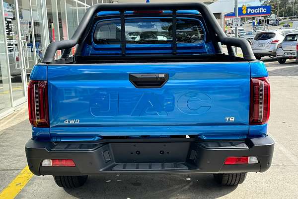 2024 JAC T9 Oasis 4X4