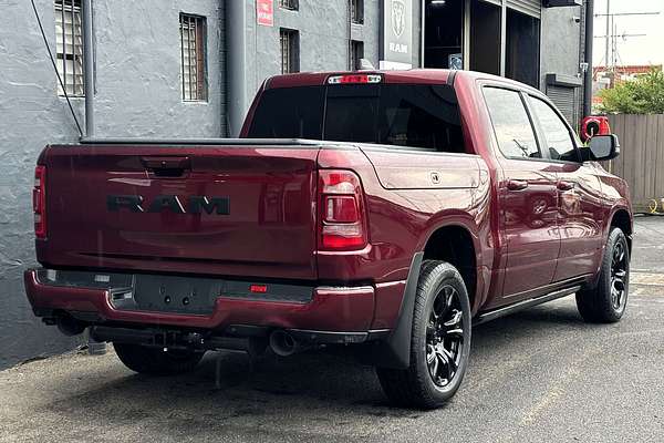 2024 RAM 1500 Laramie Sport RamBox DT 4X4