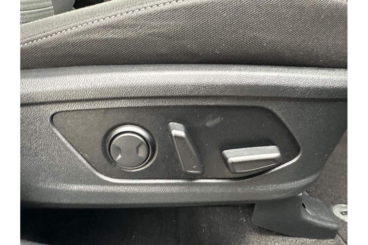 2020 Kia Sorento Sport MQ4