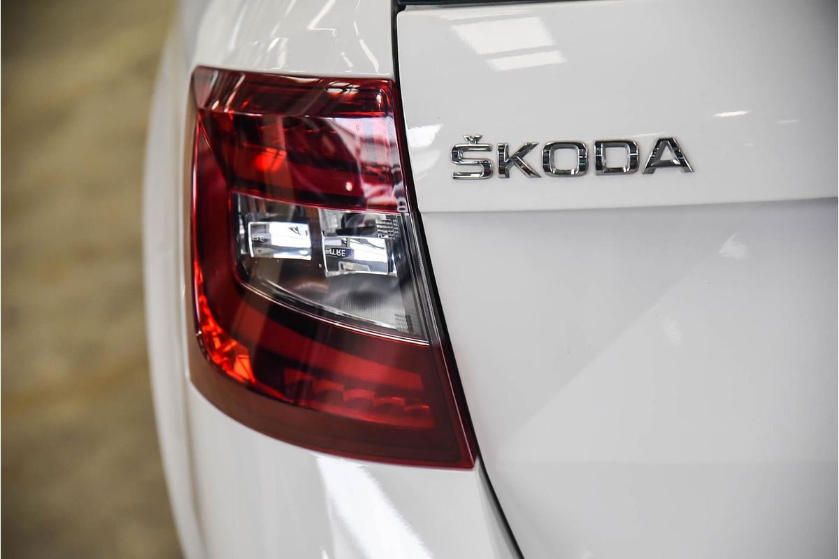 2019 ŠKODA Octavia 110TSI NE