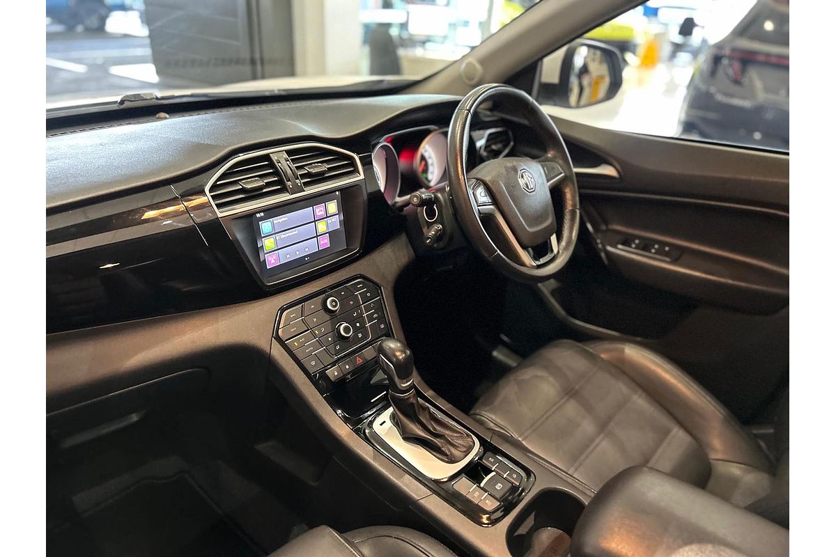 2018 MG GS Essence X SAS2