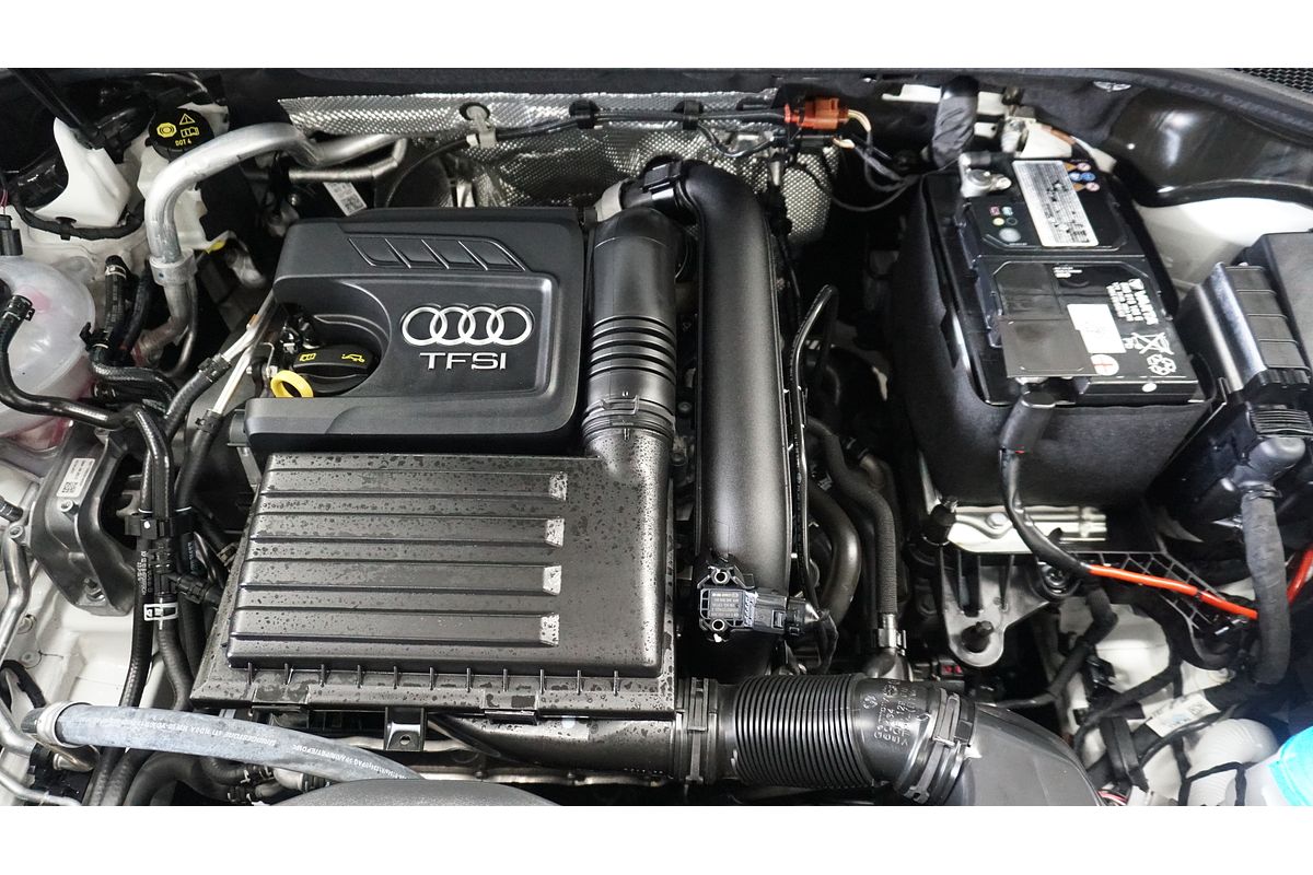 2021 Audi Q3 35 TFSI S Line F3