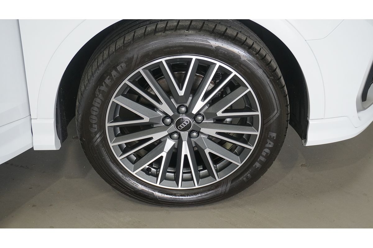 2021 Audi Q3 35 TFSI S Line F3