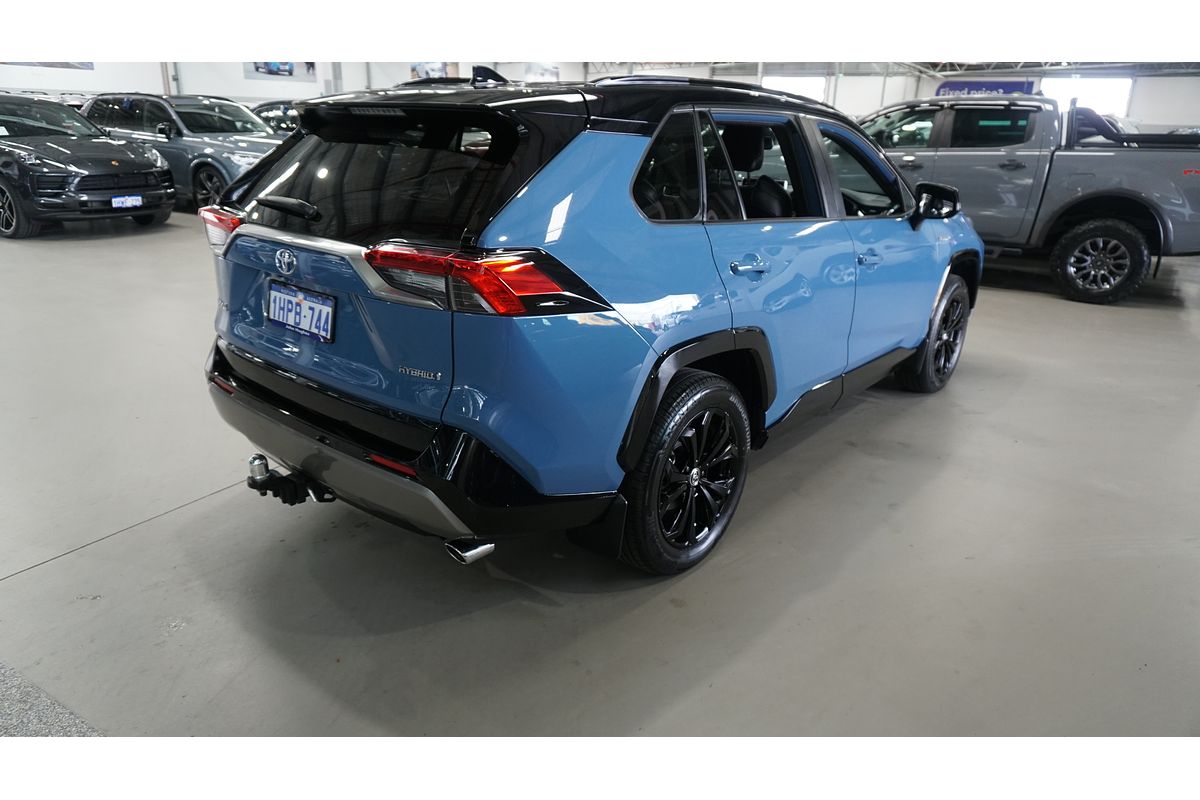 2022 Toyota RAV4 XSE eFour Axah54R