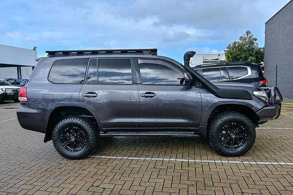 2007 Toyota Landcruiser Sahara UZJ200R