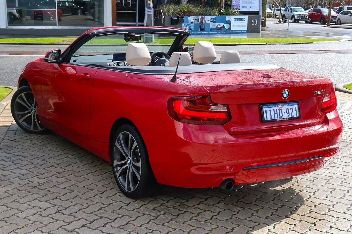 2015 BMW 2 Series 220i Sport Line F23