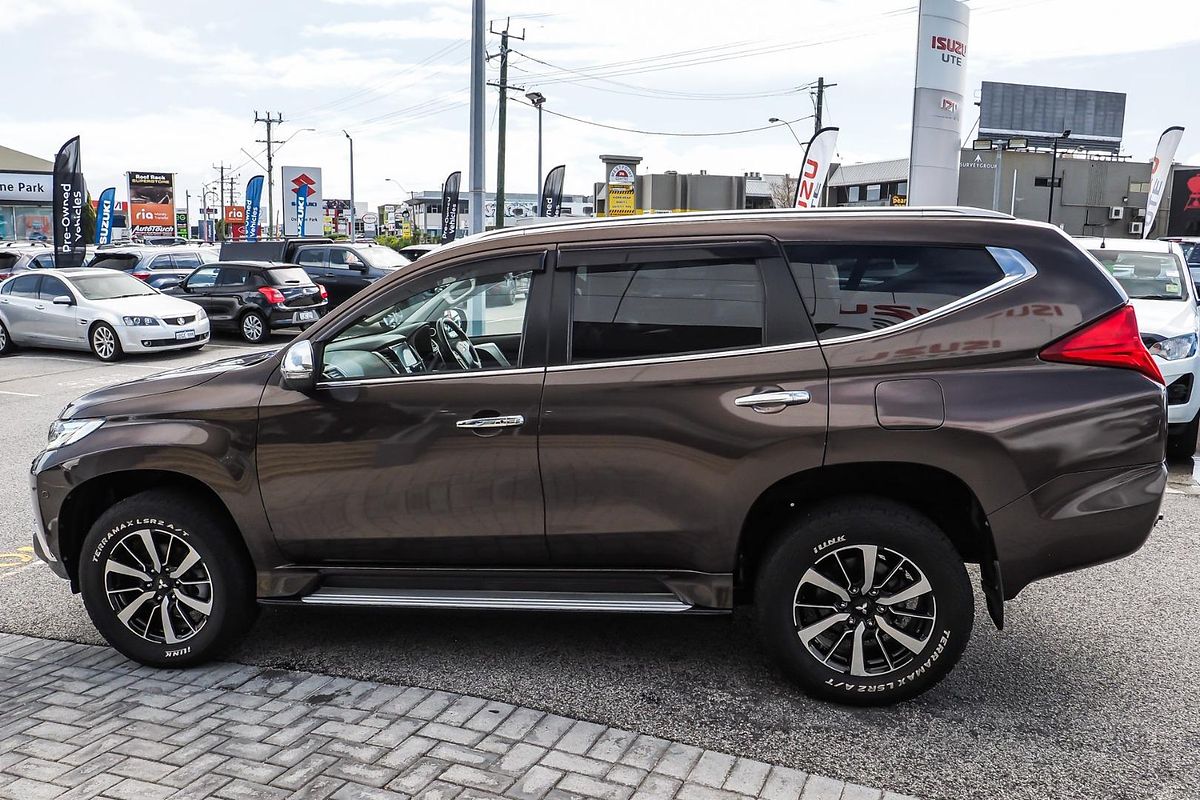 2015 Mitsubishi Pajero Sport Exceed QE