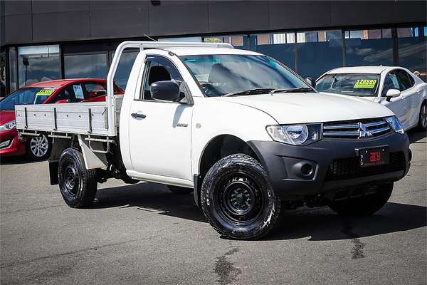 2015 Mitsubishi Triton GLX MN Rear Wheel Drive