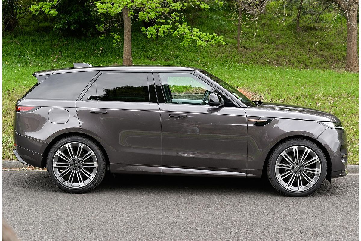 2024 Land Rover Range Rover Sport D300 Dynamic SE L461