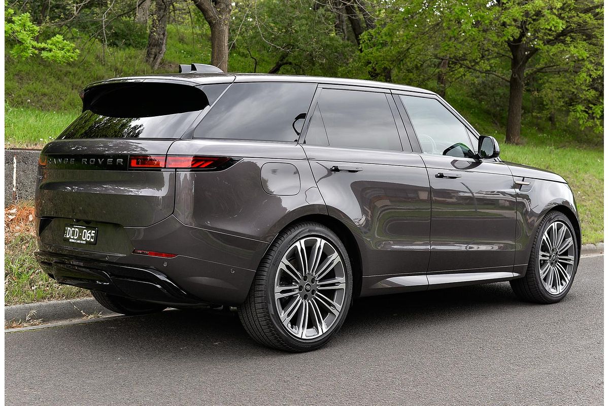 2024 Land Rover Range Rover Sport D300 Dynamic SE L461
