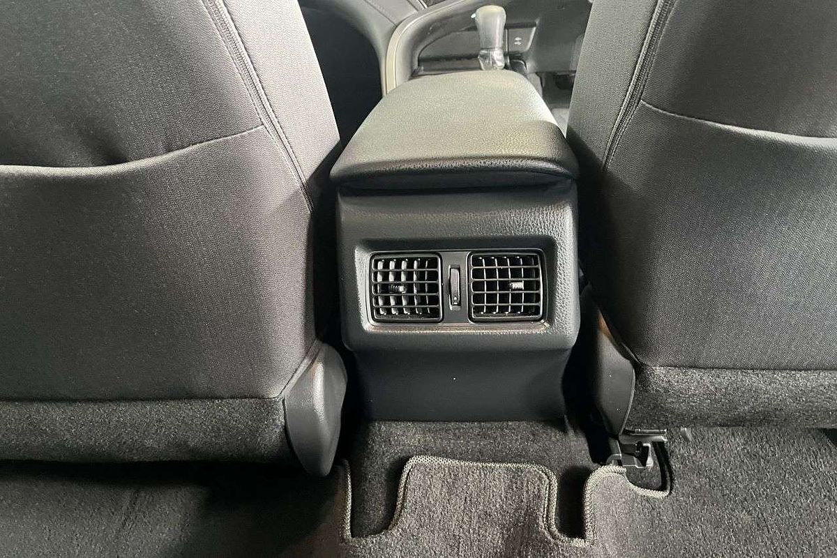 2021 Toyota Camry Ascent AXVH70R