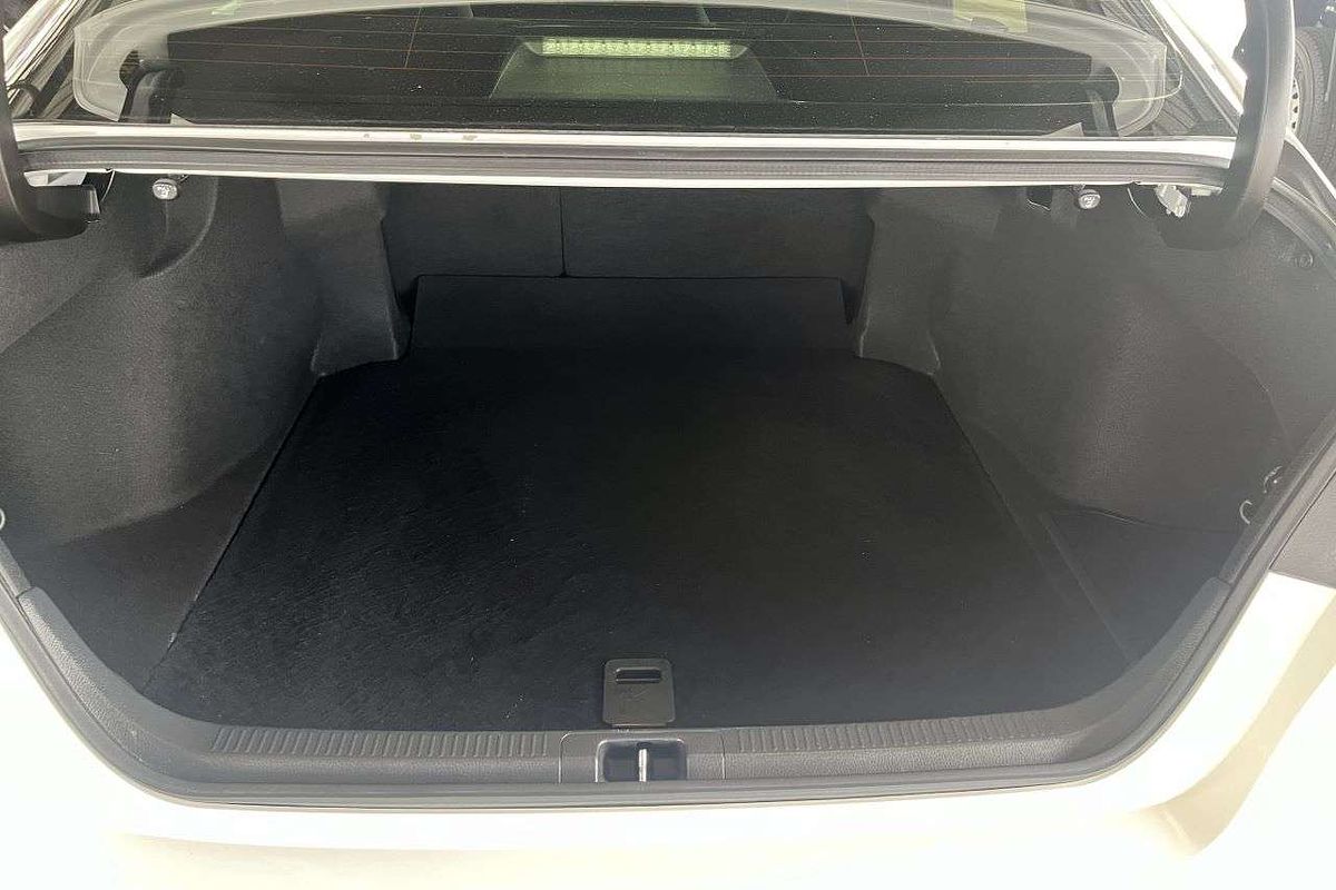 2021 Toyota Camry Ascent AXVH70R