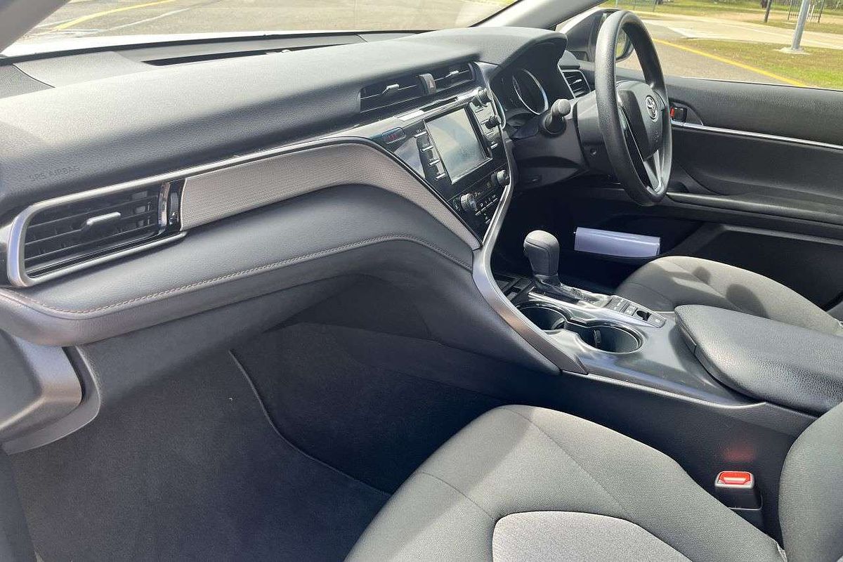 2021 Toyota Camry Ascent AXVH70R