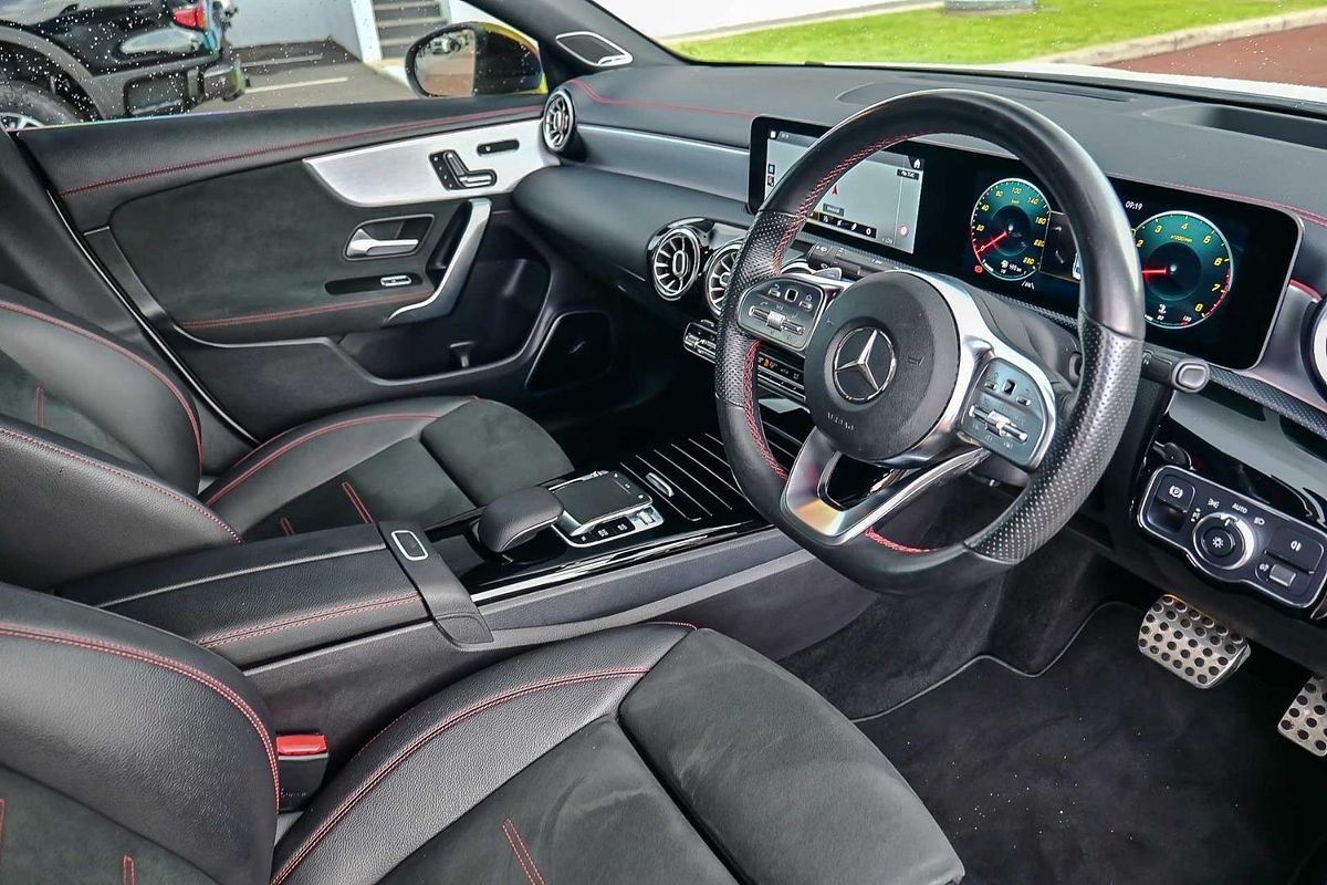 2019 Mercedes Benz CLA-Class CLA200 C118