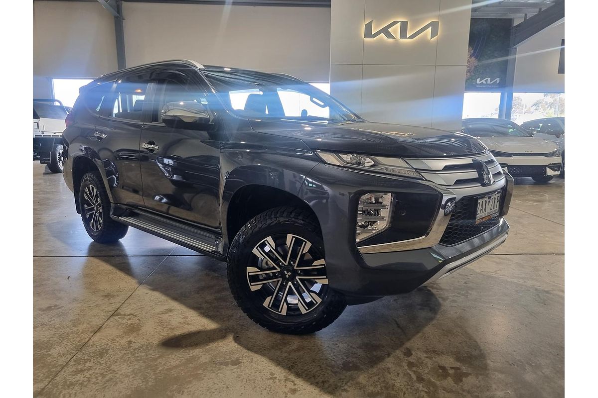 2022 Mitsubishi Pajero Sport Exceed QF