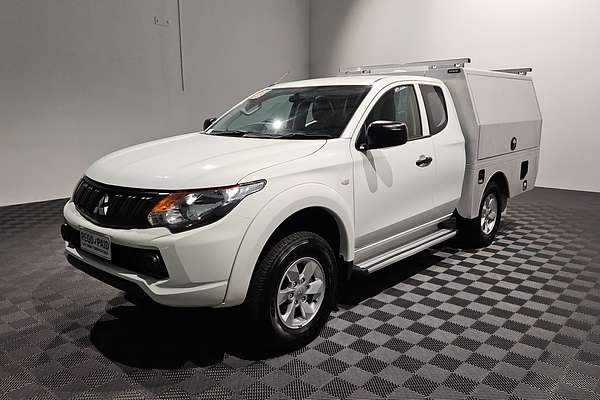 2017 Mitsubishi Triton GLX+ Club Cab MQ MY17 4X4