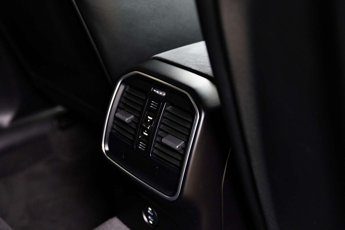 2020 Porsche Macan GTS 95B
