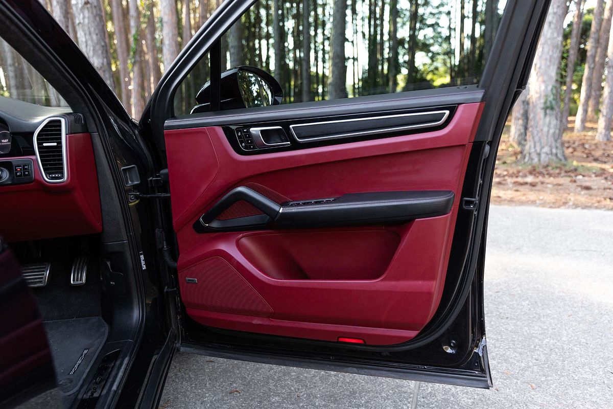 2021 Porsche Cayenne GTS 9YA