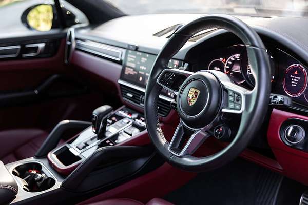 2021 Porsche Cayenne GTS 9YA