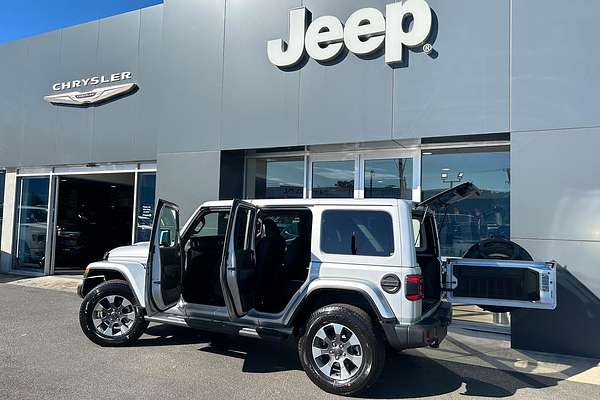 2023 Jeep Wrangler Unlimited Overland JL